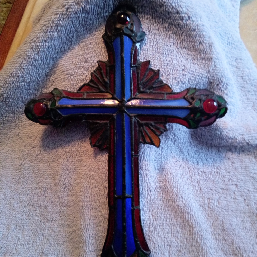 VINTAGE FRANKLIN MINT STAIN GLASS CROSS